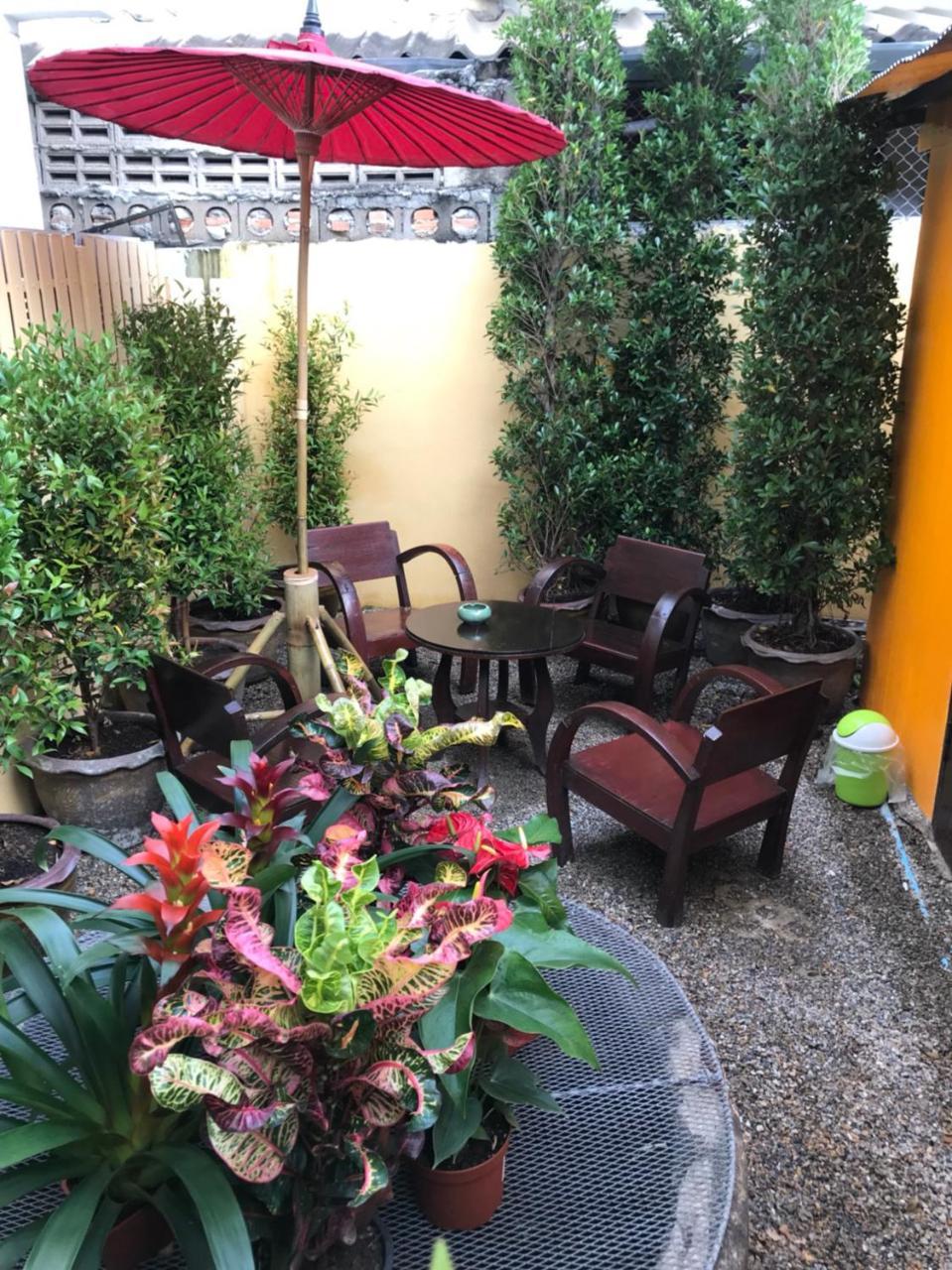 Baan Khun Krub Hotell Chiang Mai Exteriör bild