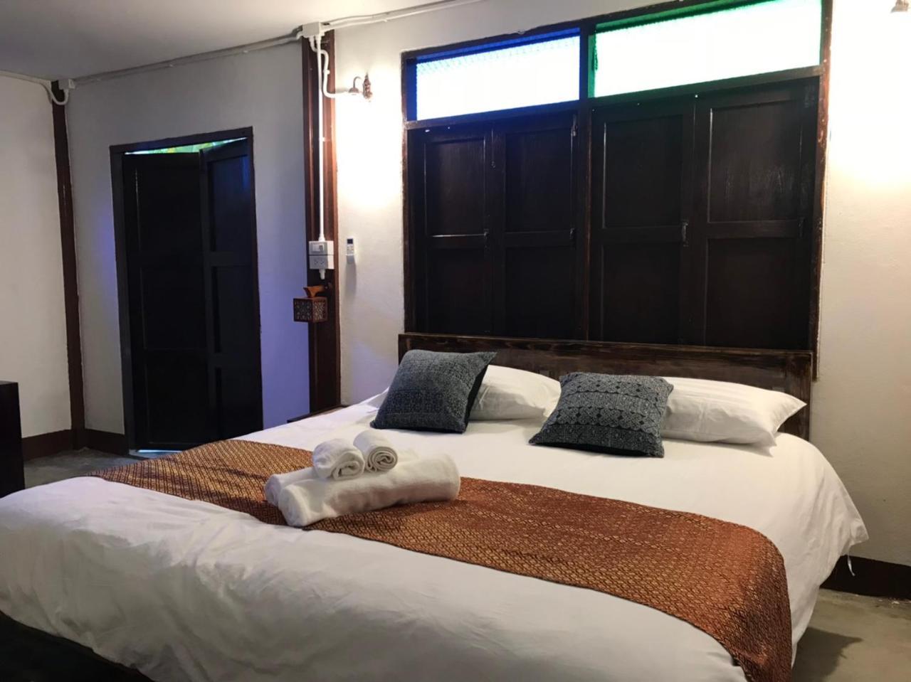 Baan Khun Krub Hotell Chiang Mai Exteriör bild