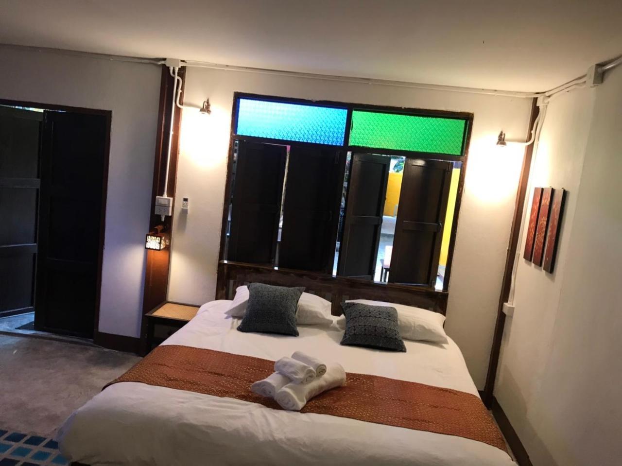 Baan Khun Krub Hotell Chiang Mai Exteriör bild