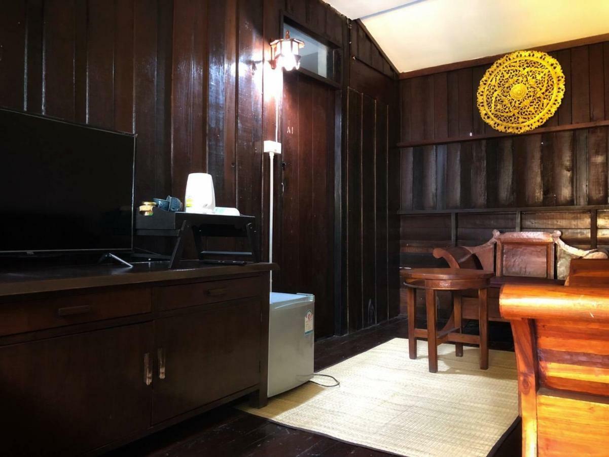 Baan Khun Krub Hotell Chiang Mai Exteriör bild