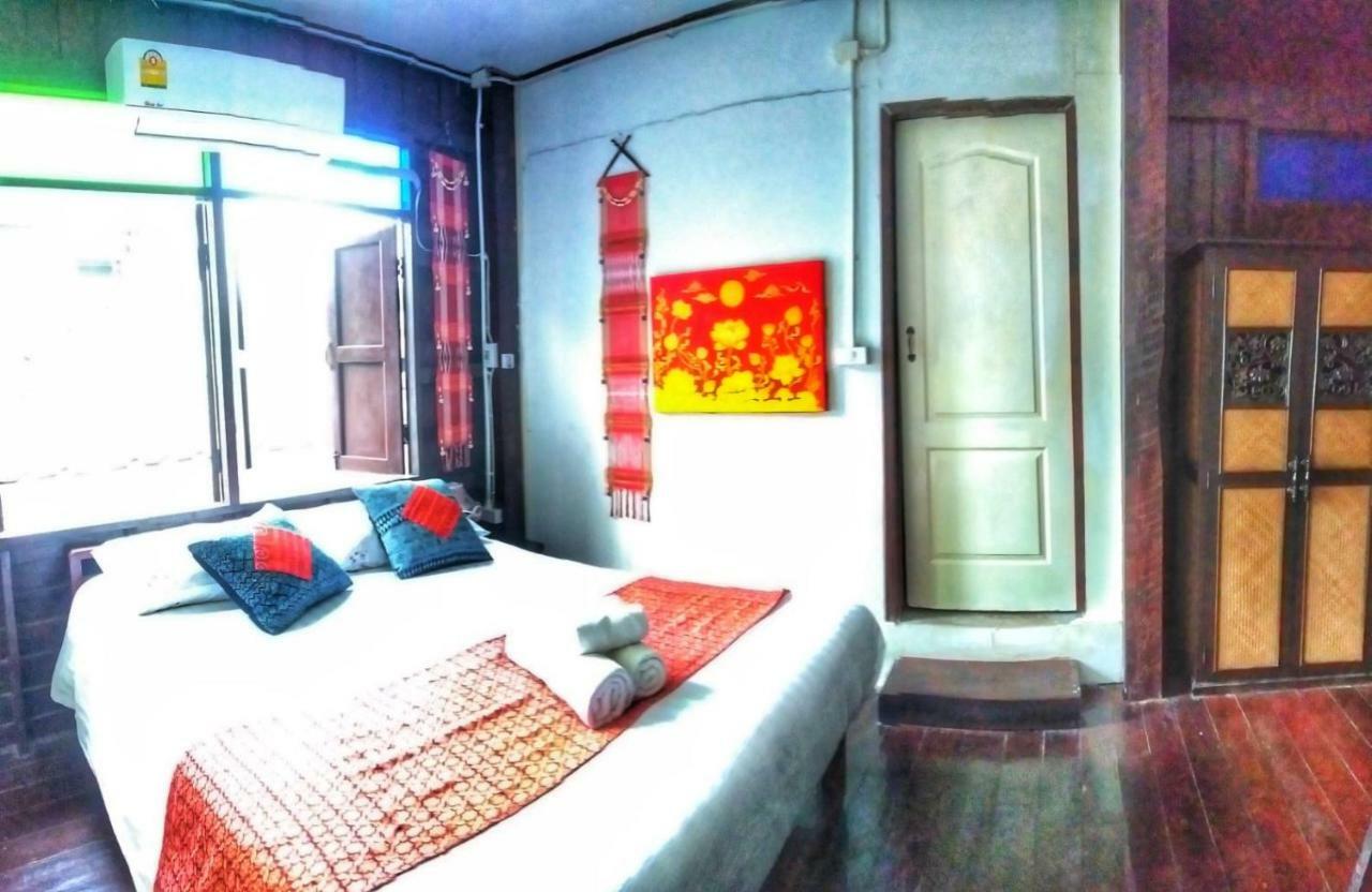 Baan Khun Krub Hotell Chiang Mai Exteriör bild