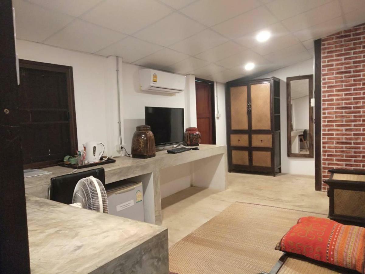 Baan Khun Krub Hotell Chiang Mai Exteriör bild