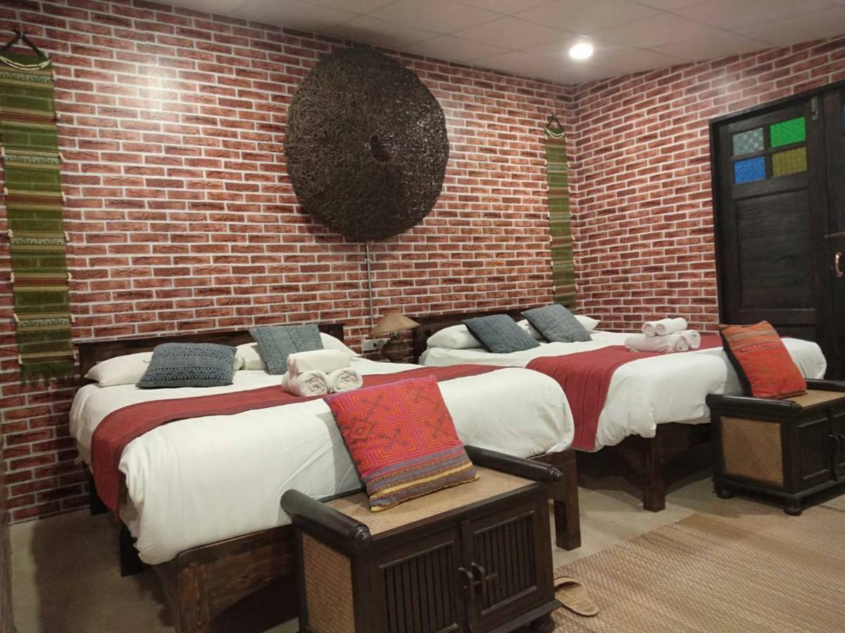 Baan Khun Krub Hotell Chiang Mai Exteriör bild